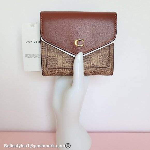 COACH Wyn Small Wallet In Colorblocked Signature Canvas & Leather-Tan Rust - Picture 1 of 16